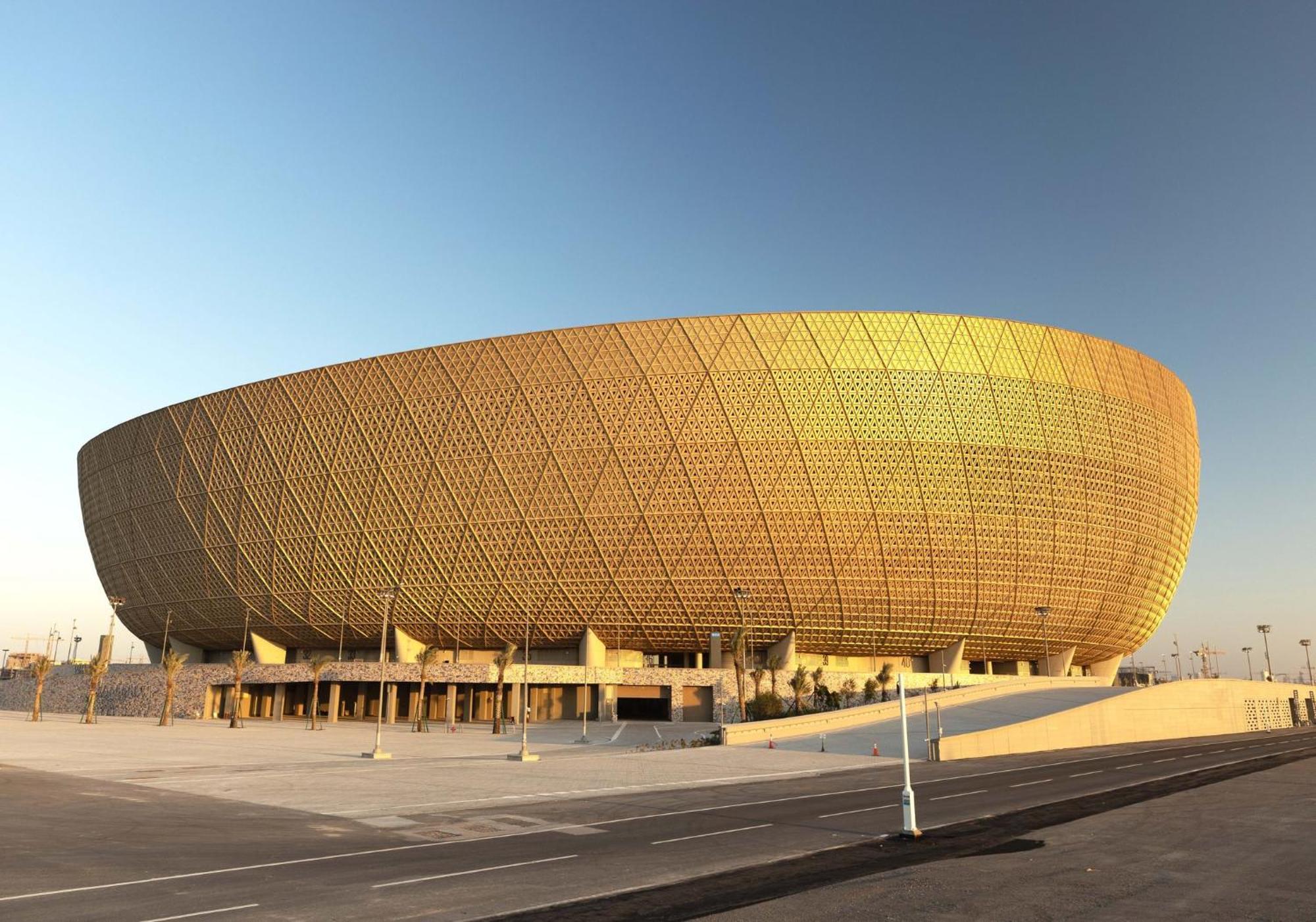 Velero Hotel Doha Lusail Экстерьер фото The King Fahd International Stadium in Riyadh hosted the final